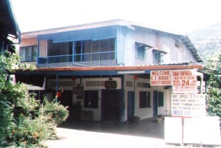Et Budget Guest House Batu Ferringhi Exterior foto